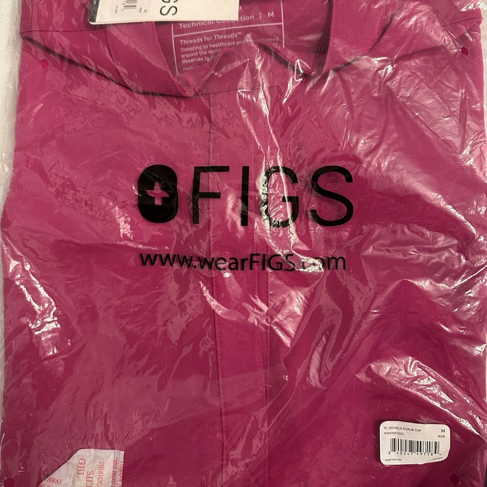 FIGS LIMITED EDITION RASBERRY SORBET SCRUBS